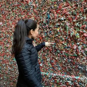 Meet your Posher, Aida